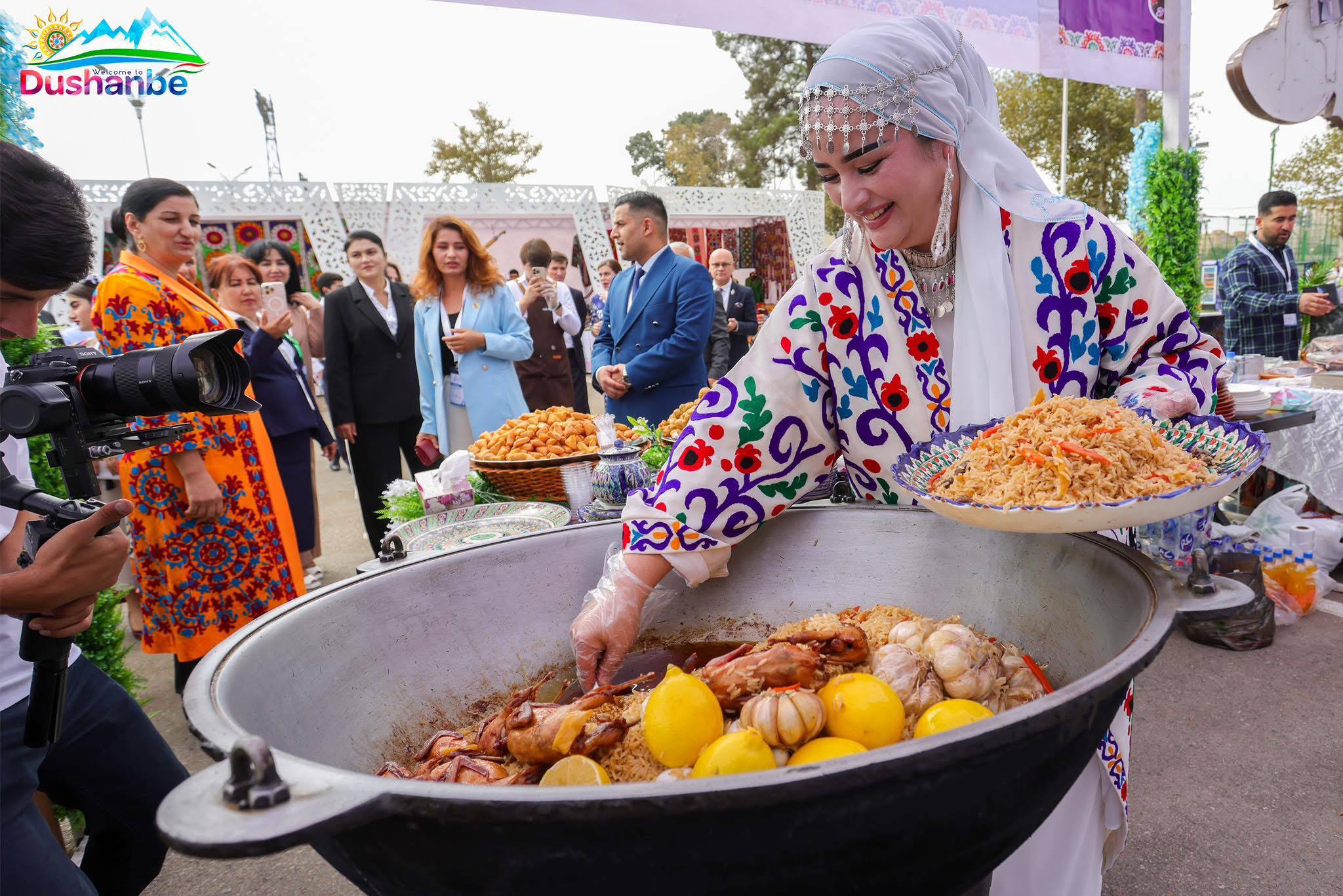 Authentic Tajik Plov "Oshi palav"